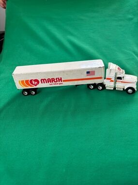 Marsh Supermarket Diecast Semitruck vehicle
11.5” x2.5” high